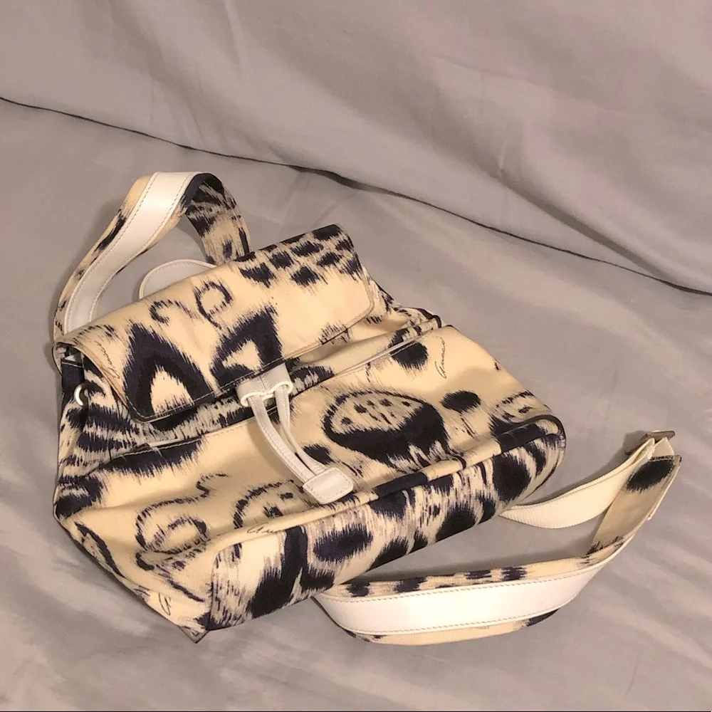 Vintage Gucci Floral Print Mini Backpack - Picture 3 of 15